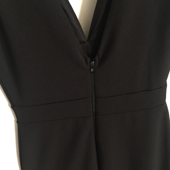 Windsor Fit and Flare Formal Gown - Picture 10 of 10